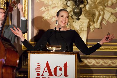 Acting Company alum Harriet Harris Photo