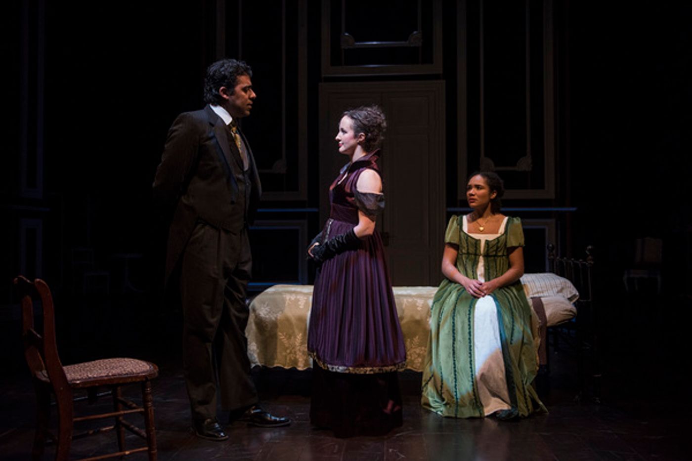Photo Flash: First Look at MANSFIELD PARK at Northlight Theatre  Image