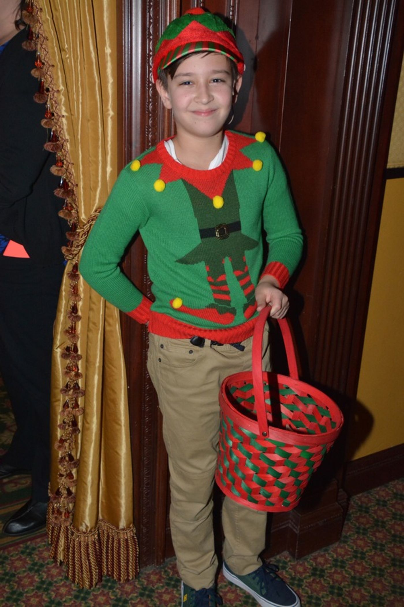 Photo Coverage: The Cast of ELF THE MUSICAL Takes Opening Night Bows  Image