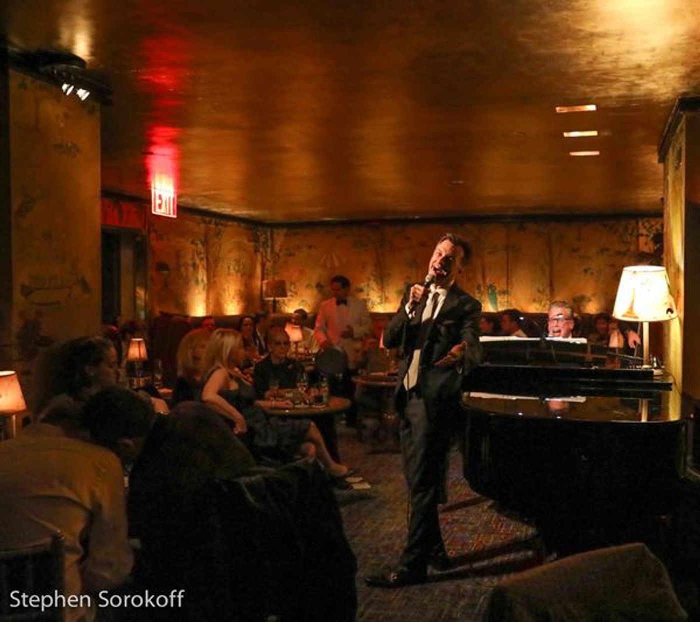 Photo Coverage: Billy Stritch & Jim Caruso at Bemelmans Bar and Victoria Shaw Drops By  Image