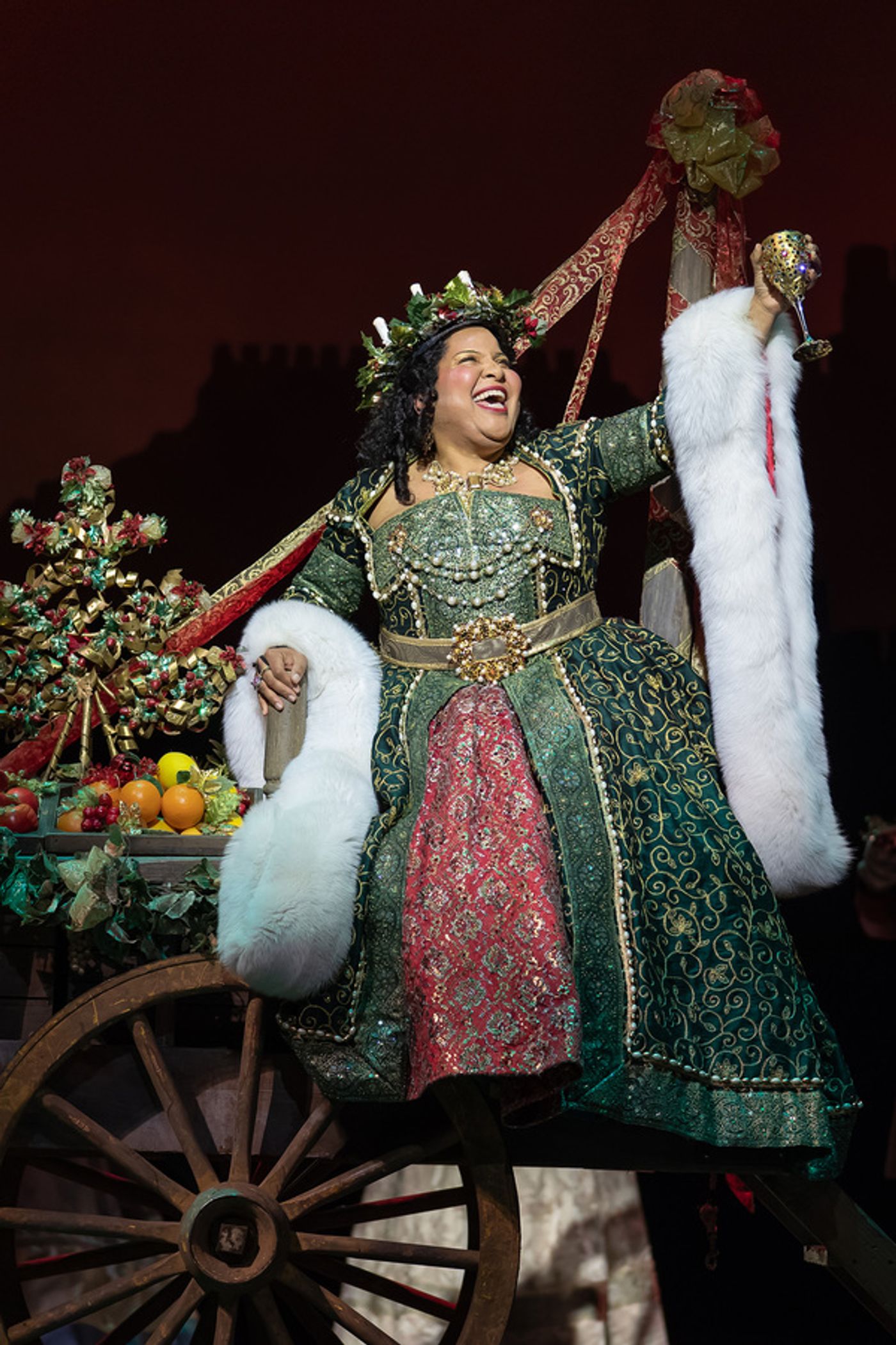 Photo Flash: A CHRISTMAS CAROL Returns to Ford's Theatre For The Holiday Season  Image