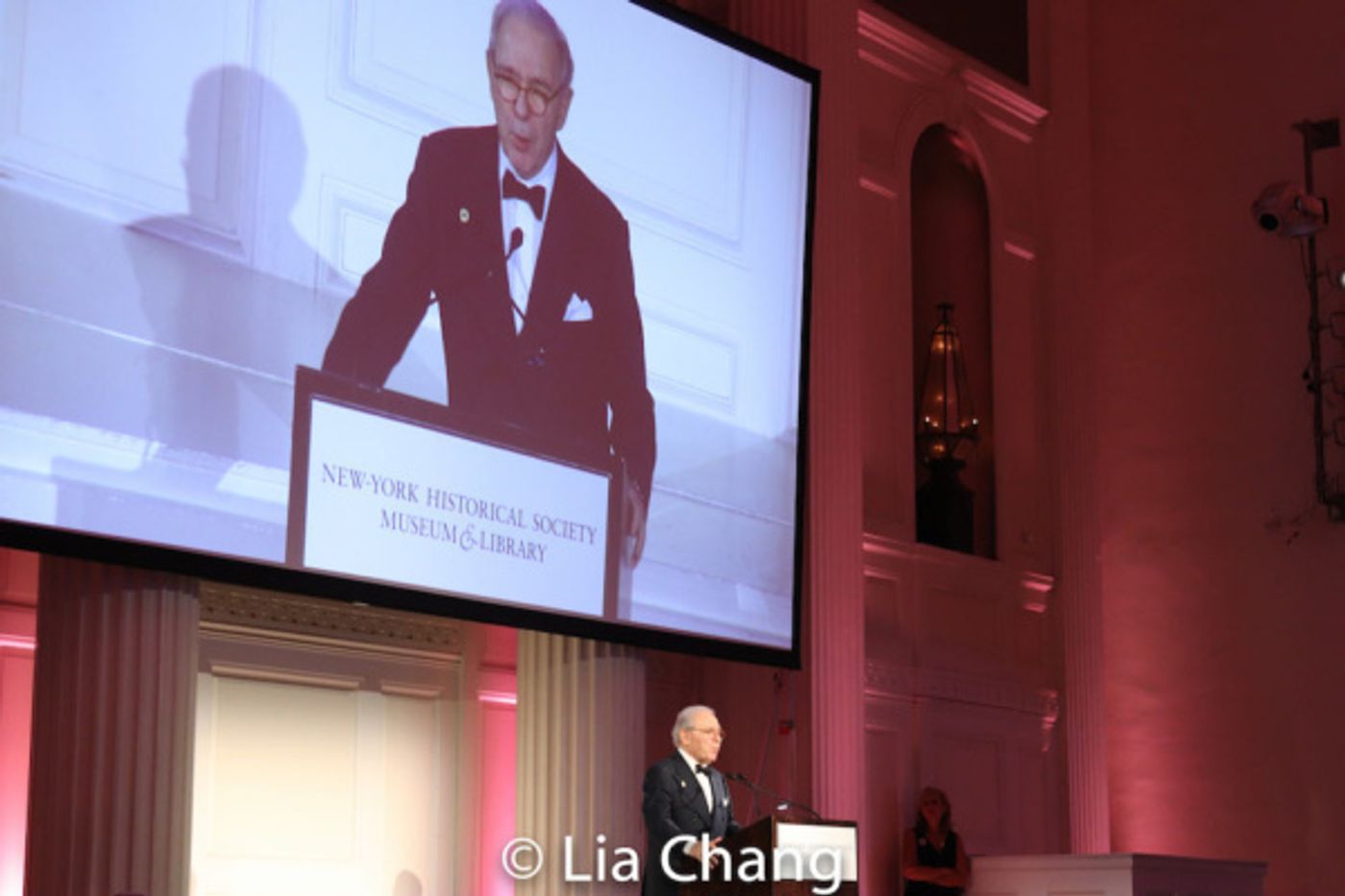 Photo Flash: Dr. H.M. Agnes Hsu-Tang, Jim Dale And Arthur A. Levine Honored At The New-York Historical Society's 2018 History Makers Gala  Image