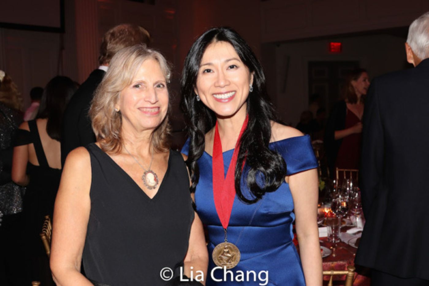Photo Flash: Dr. H.M. Agnes Hsu-Tang, Jim Dale And Arthur A. Levine Honored At The New-York Historical Society's 2018 History Makers Gala  Image