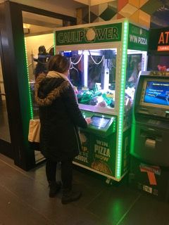 Photo Coverage: CAULIPOWER Claw Machine at Turnstyle Underground Market  Image