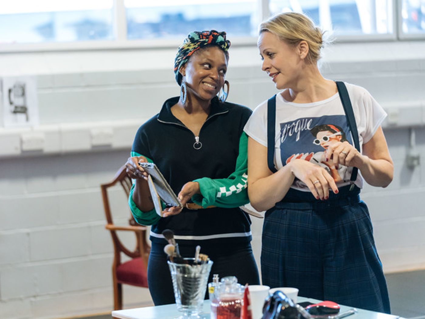 Photo Flash: Inside Rehearsal For Sheffield Theatres' KISS ME, KATE  Image