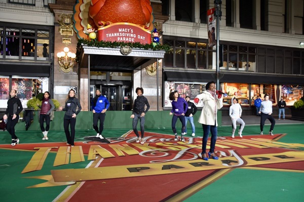 LaChanze and The Cast of Summer The Donna Sunmer Musical at 