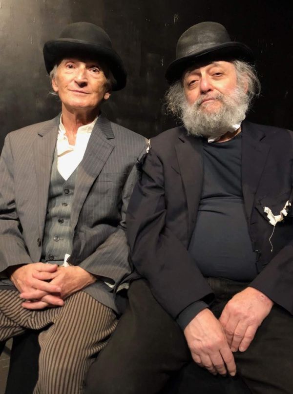 Rafael Goldwaser as Vladimir and David Mandelbaum as Estrago Photo
