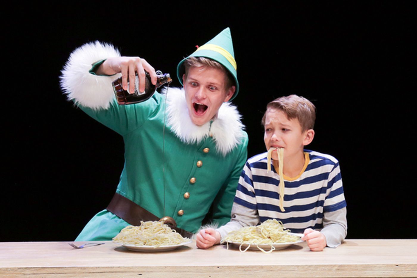 Photo Flash: Des Moines Playhouse Spreads Christmas Cheer With ELF  Image