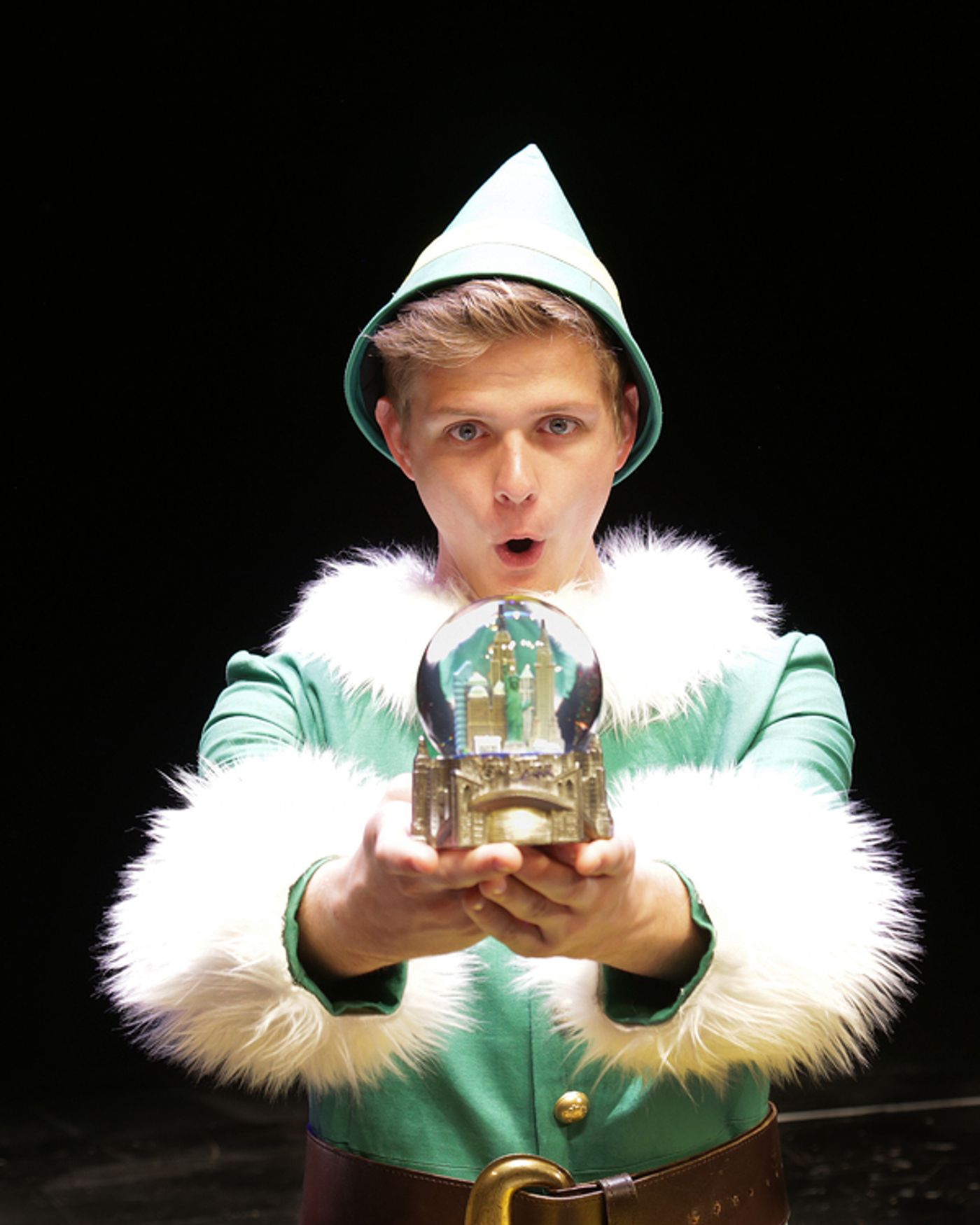 Photo Flash: Des Moines Playhouse Spreads Christmas Cheer With ELF  Image