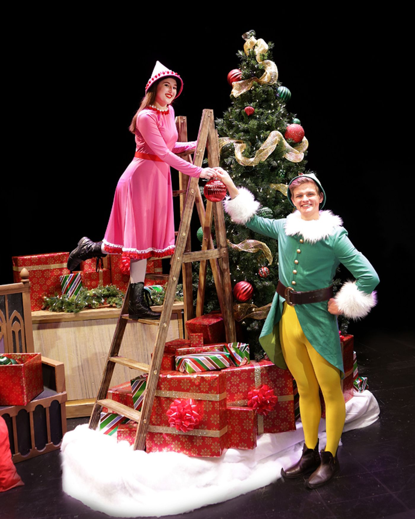 Photo Flash: Des Moines Playhouse Spreads Christmas Cheer With ELF  Image