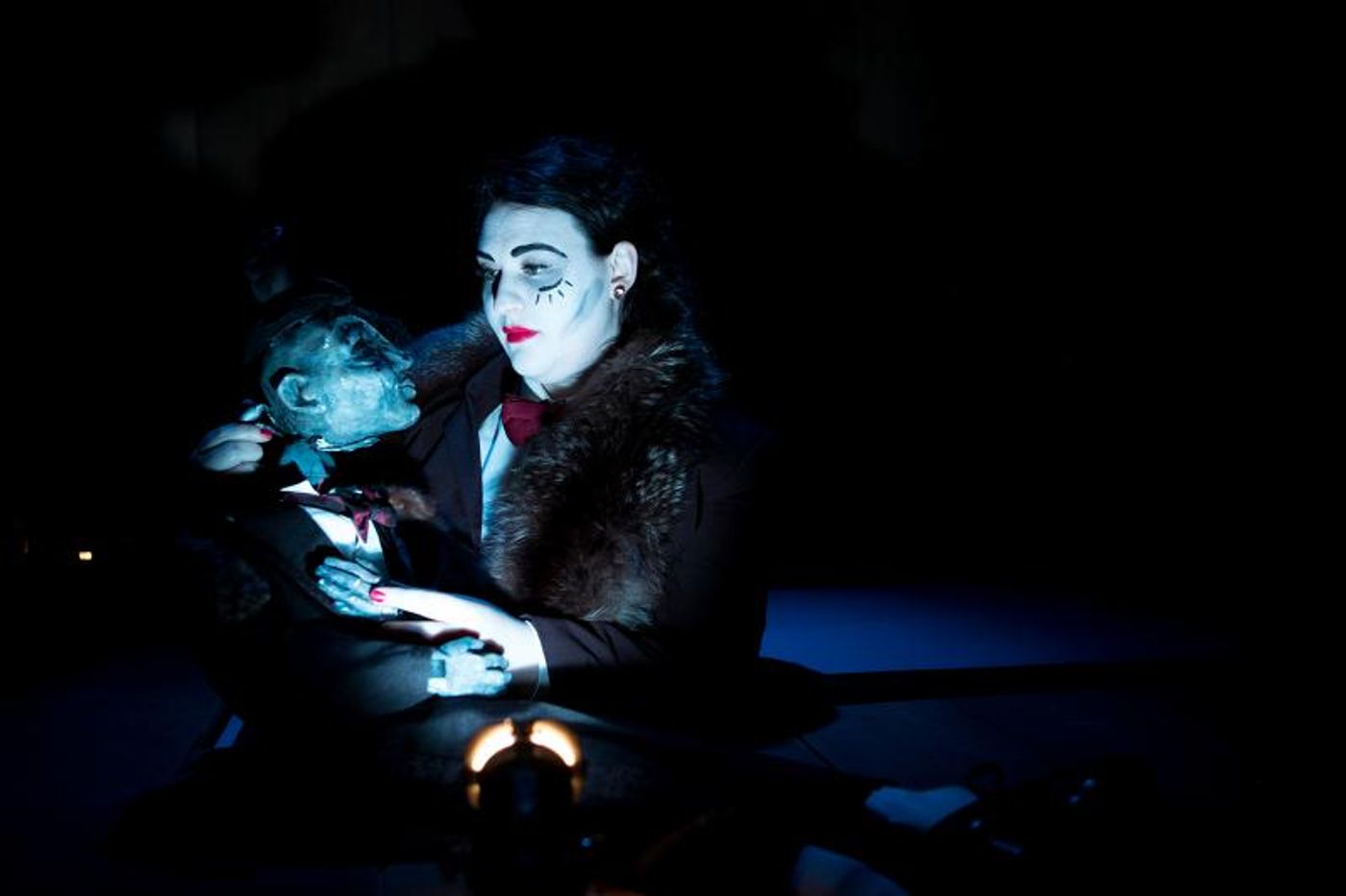 Review: EURYDICE Is An Unusual Alternate Look At The Greek Love Story  Image