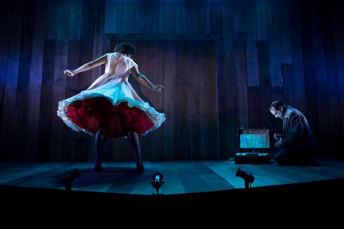 Review: EURYDICE Is An Unusual Alternate Look At The Greek Love Story  Image