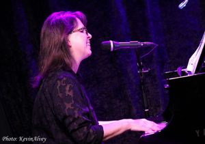 AnnBritt duChateau Photo