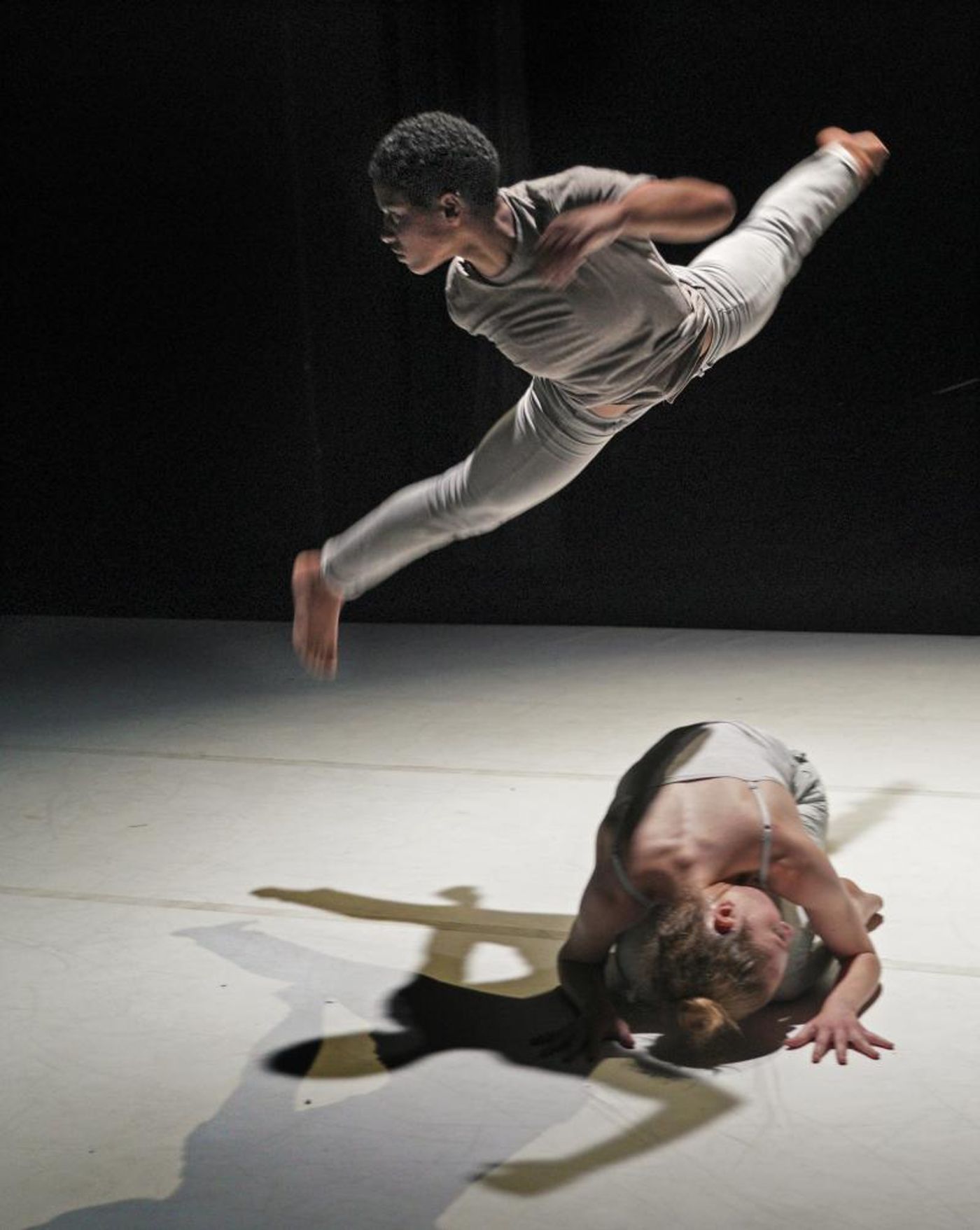 Review: JACOB JONAS TAKES CONTEMPORARY DANCE TO A NEW FEEL, VIBE AND LEVEL OF EXPERTISE at The Wallis Annenberg Center For The Performing Arts  Image