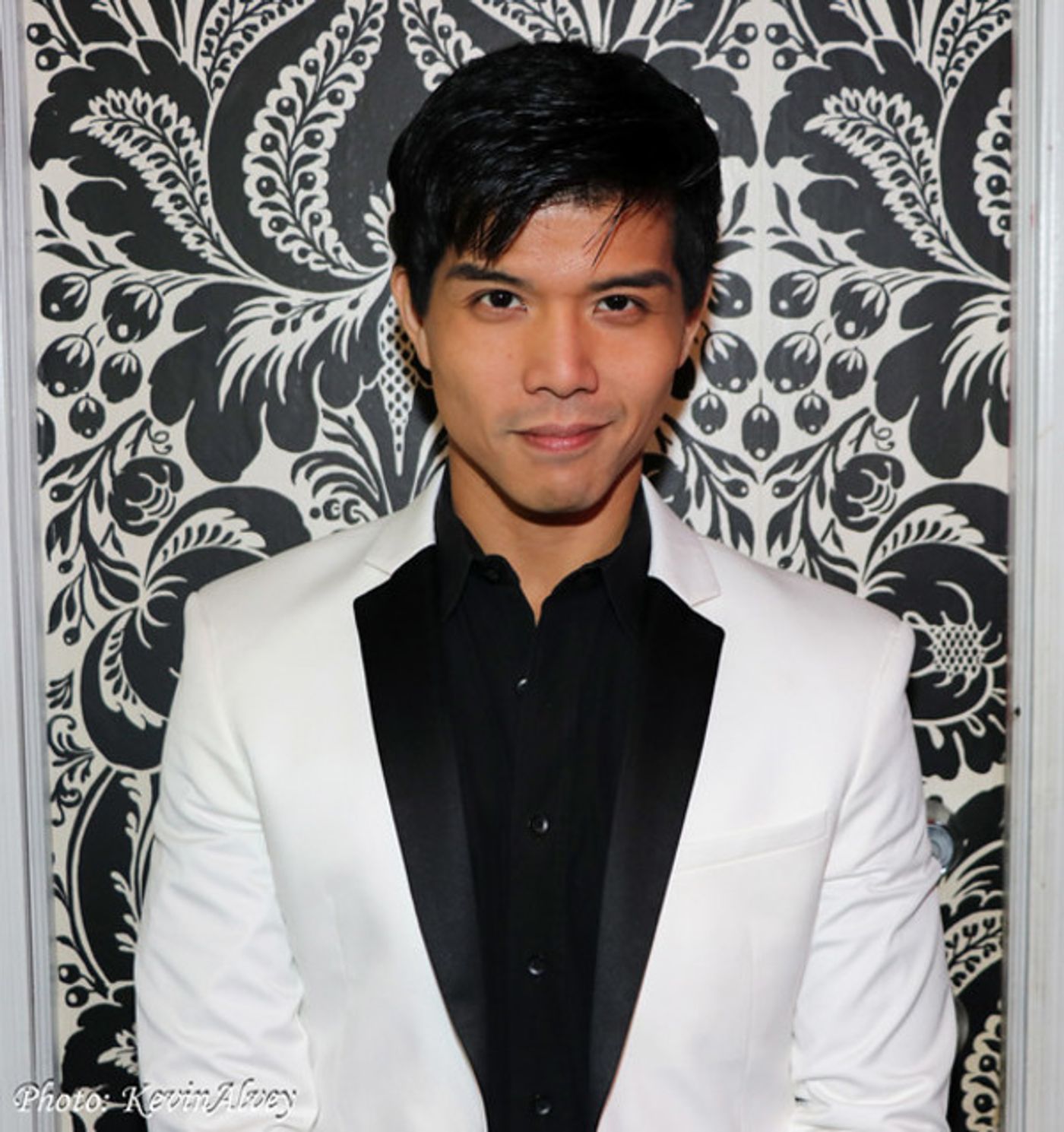 Photo Flash: Broadway at Birdland Concert Series Hosts Telly Leung  Image