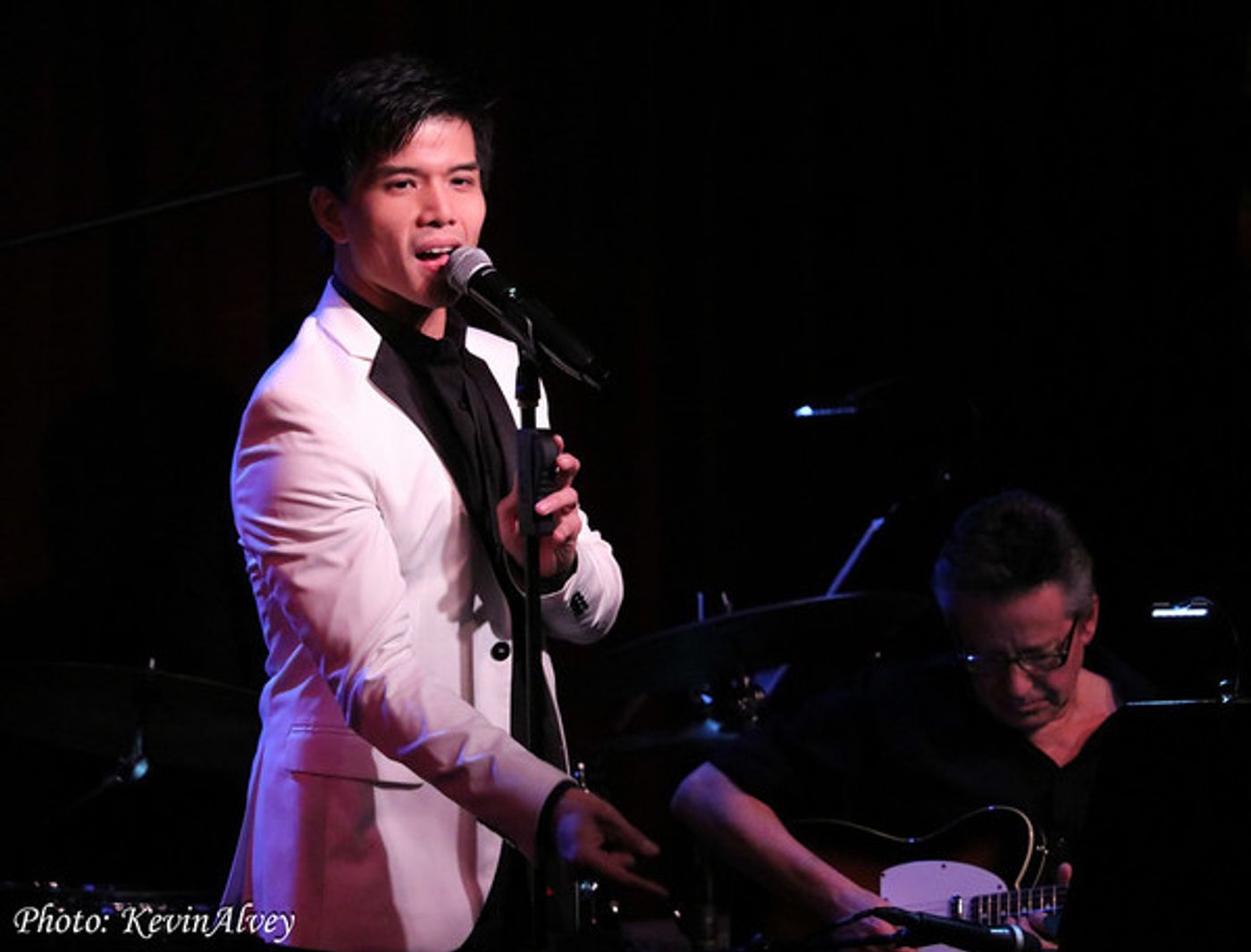 Photo Flash: Broadway at Birdland Concert Series Hosts Telly Leung  Image