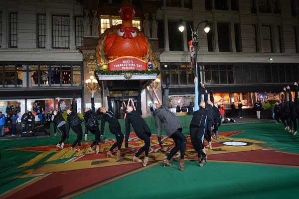 Photo Coverage: The Rockettes, Martina McBride, and More Rehearse for the Macy's Thanksgiving Day Parade! — photo 7 of 50