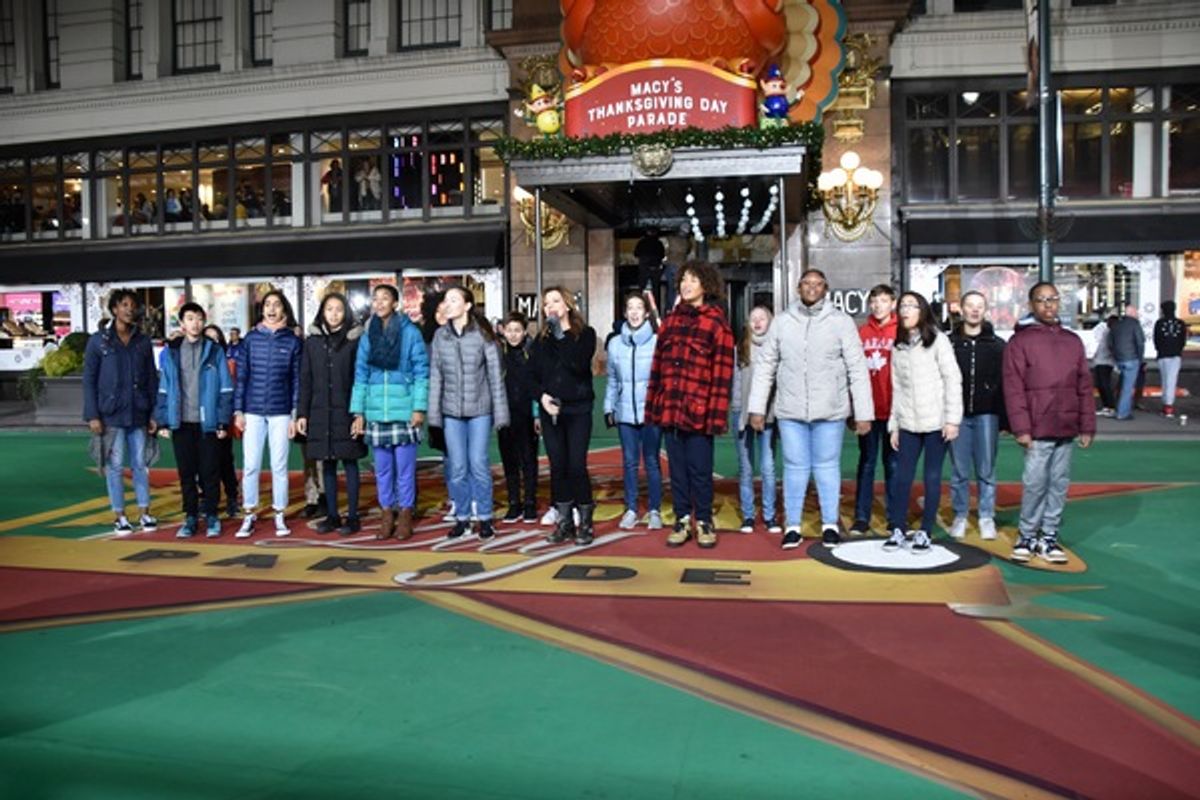Martina McBride with The Young People's Chorus of New York at 