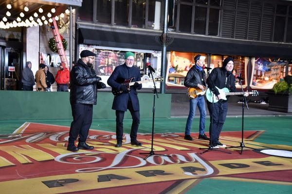Photo Coverage: The Rockettes, Martina McBride, and More Rehearse for the Macy's Thanksgiving Day Parade! — photo 45 of 50