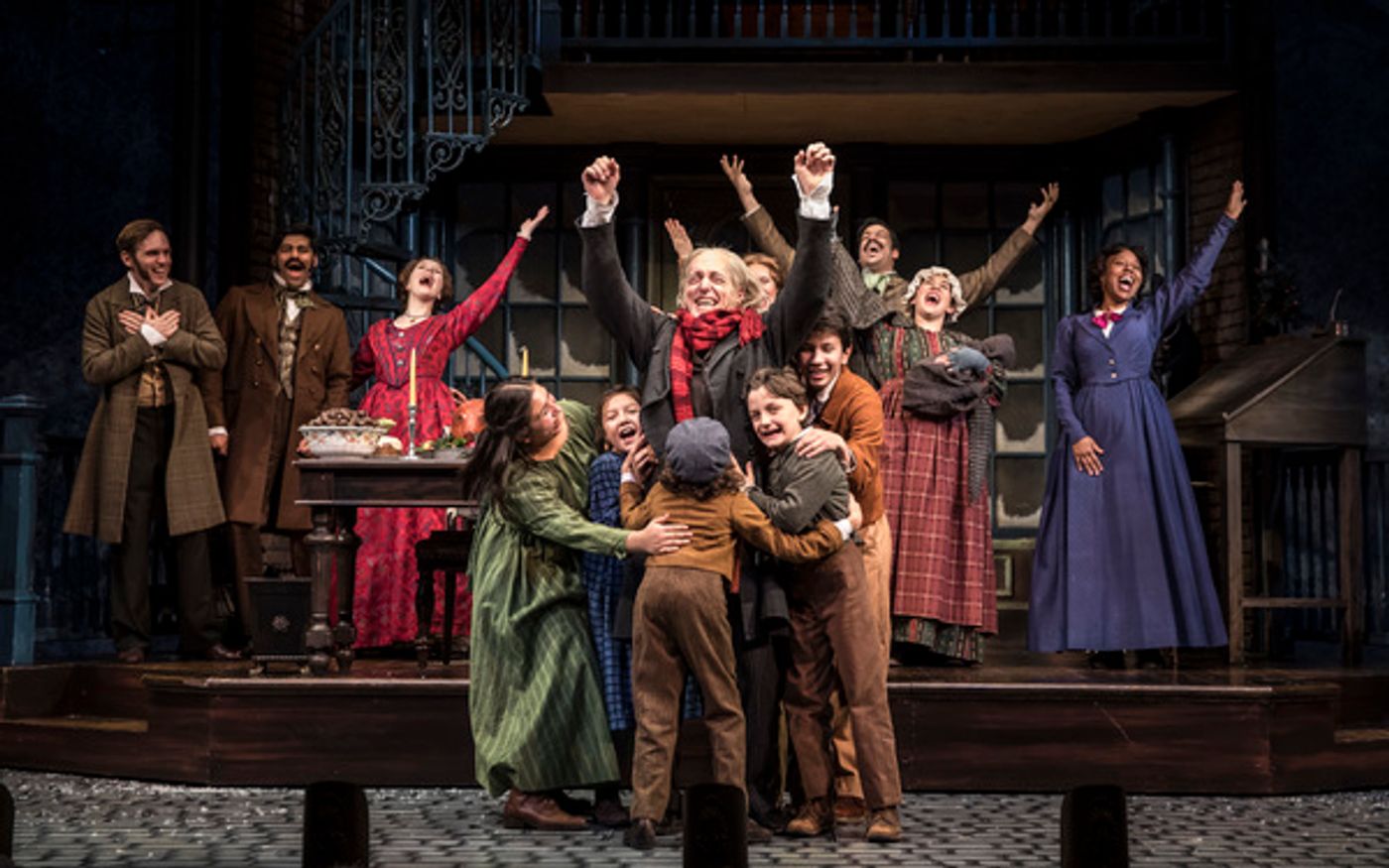 Photo Flash: The Goodman Theatre Presents the 41st Annual Production of A CHRISTMAS CAROL  Image