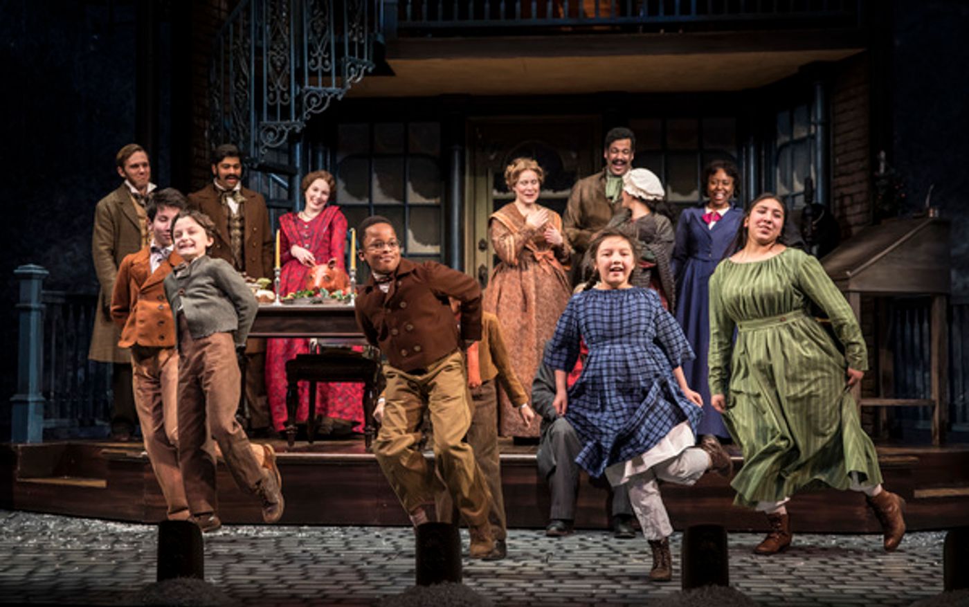 Photo Flash: The Goodman Theatre Presents the 41st Annual Production of A CHRISTMAS CAROL  Image