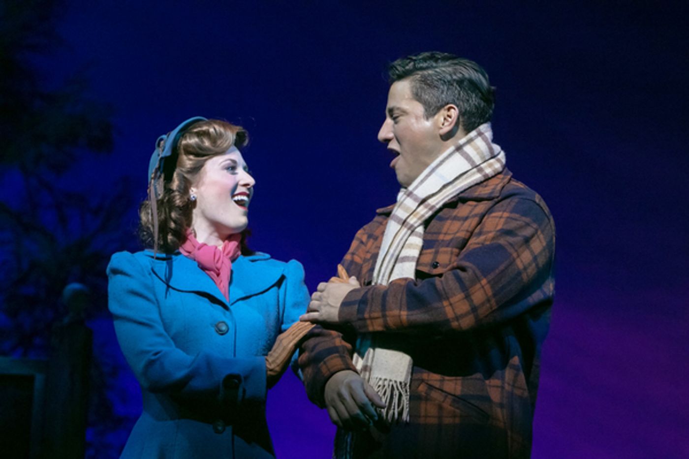 Photo Flash: Have A Happy Holiday At HOLIDAY INN At Paper Mill Playhouse  Image