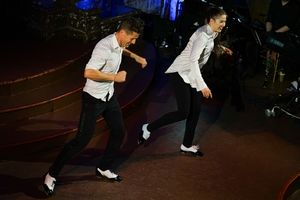 Luke Hawkins Performs with a Broadway Dreams Student Abigail Cowan @ BroadwayWorld Luke Hawkins Performs with a Broadway Dreams Student Abigail Cowan Photo