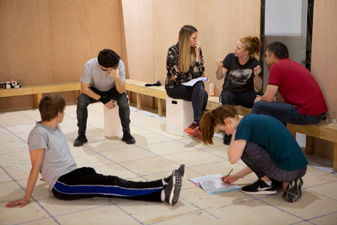 Photo Flash: Inside Rehearsal For THE CURIOUS INCIDENT OF THE DOG IN THE NIGHT-TIME at the Piccadilly Theatre  Image