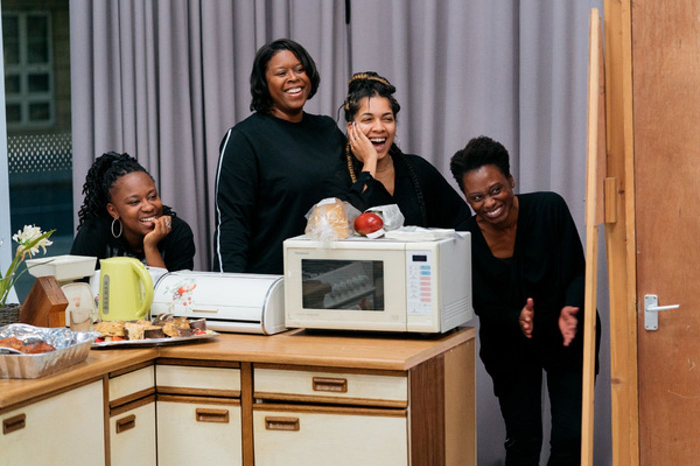 Photo Flash: In Rehearsal with NINE NIGHT  Image