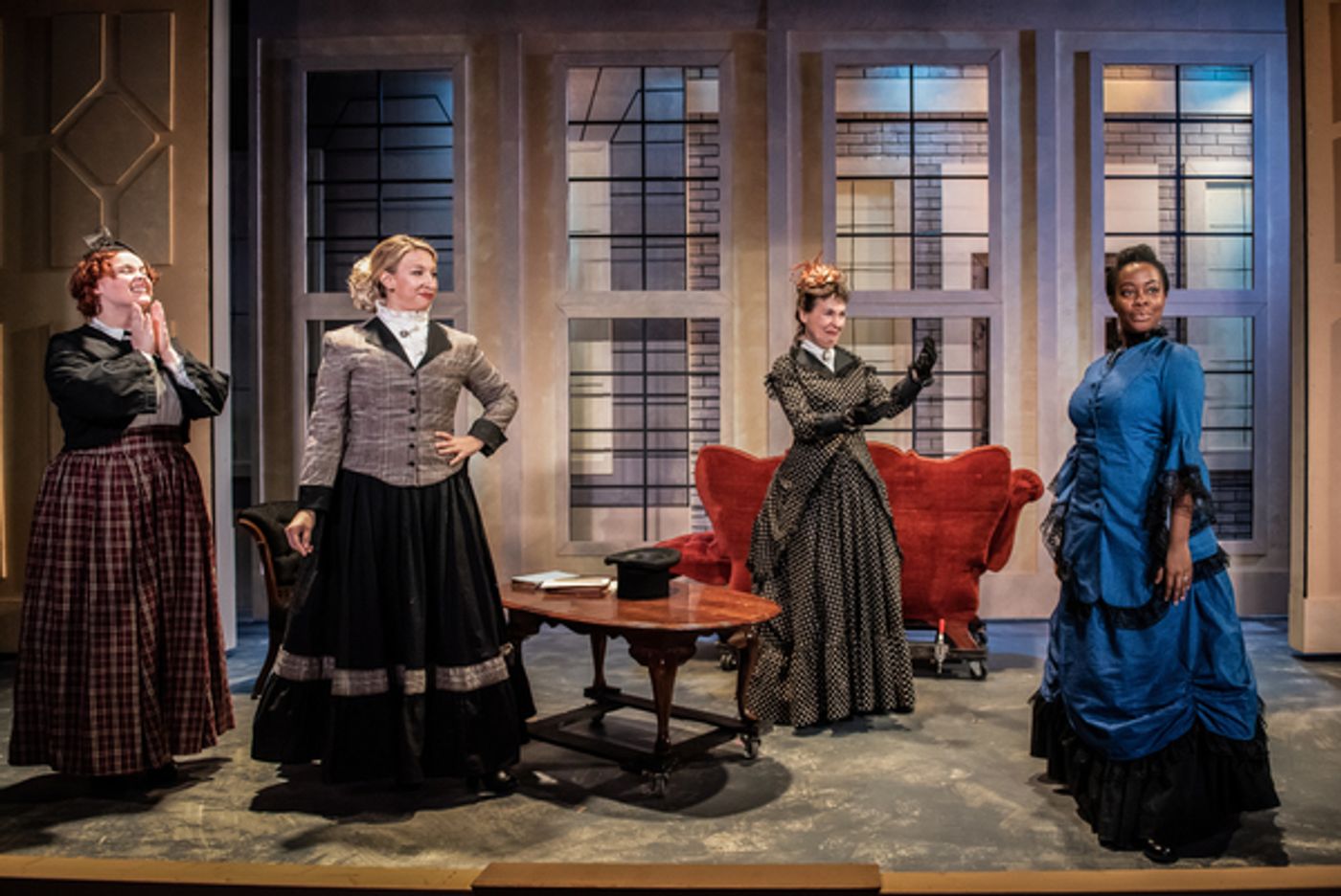 Photo Flash: First Look at SUSAN SWAYNE AND THE BEWILDERED BRIDE at Know Theatre  Image