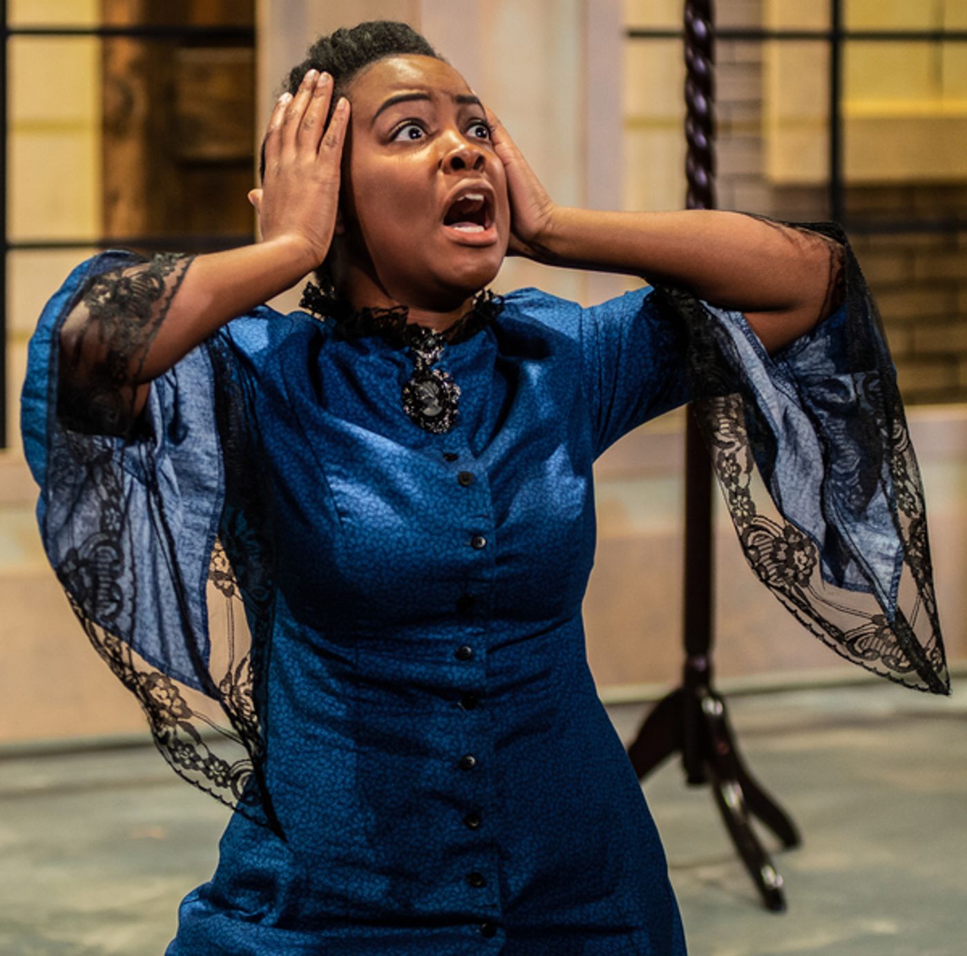 Photo Flash: First Look at SUSAN SWAYNE AND THE BEWILDERED BRIDE at Know Theatre  Image