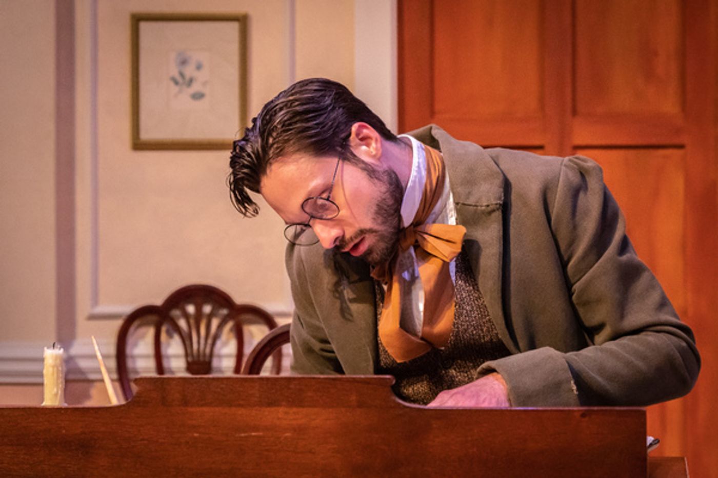 Photo Flash: First Look at Theatrical Outfit's MISS BENNET  Image