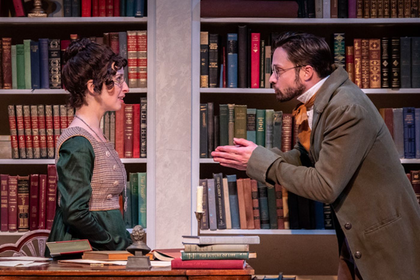 Photo Flash: First Look at Theatrical Outfit's MISS BENNET  Image