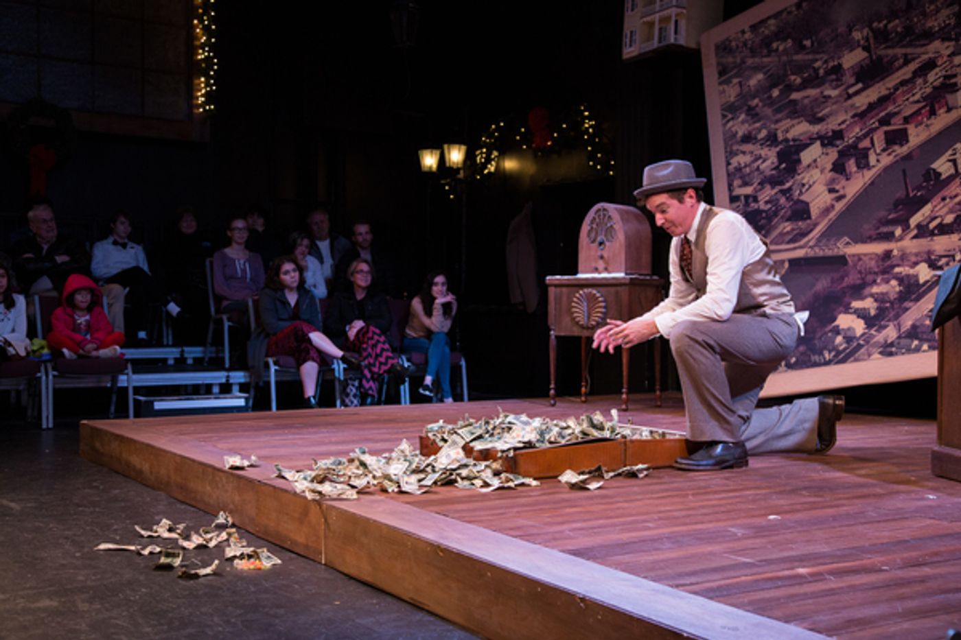 Photo Flash: First Look at Aurora Theatre's THIS WONDERFUL LIFE  Image