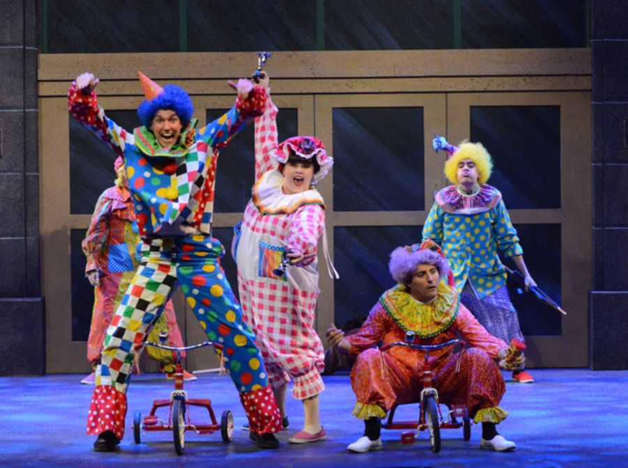 Photo Flash: Arizona Broadway Theatre Presents MIRACLE ON 34TH STREET Image