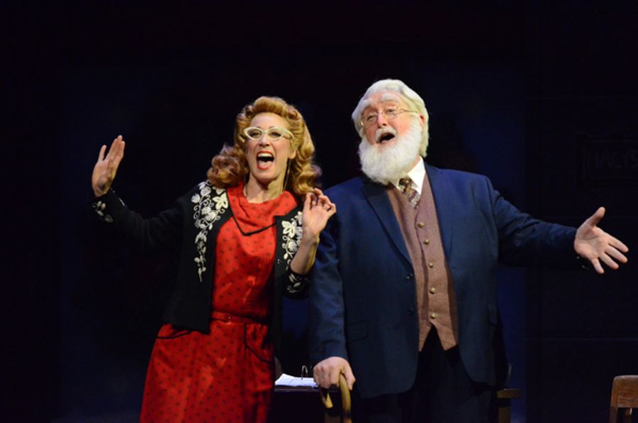 Photo Flash: Arizona Broadway Theatre Presents MIRACLE ON 34TH STREET Image