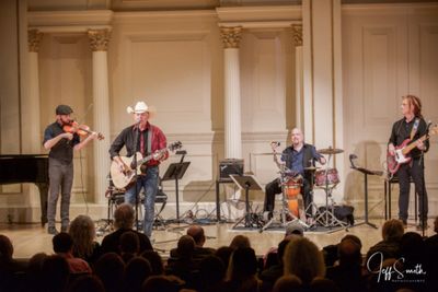 Billboard topping American Roots artist Grant Maloy Smith brings it home, performing  Photo