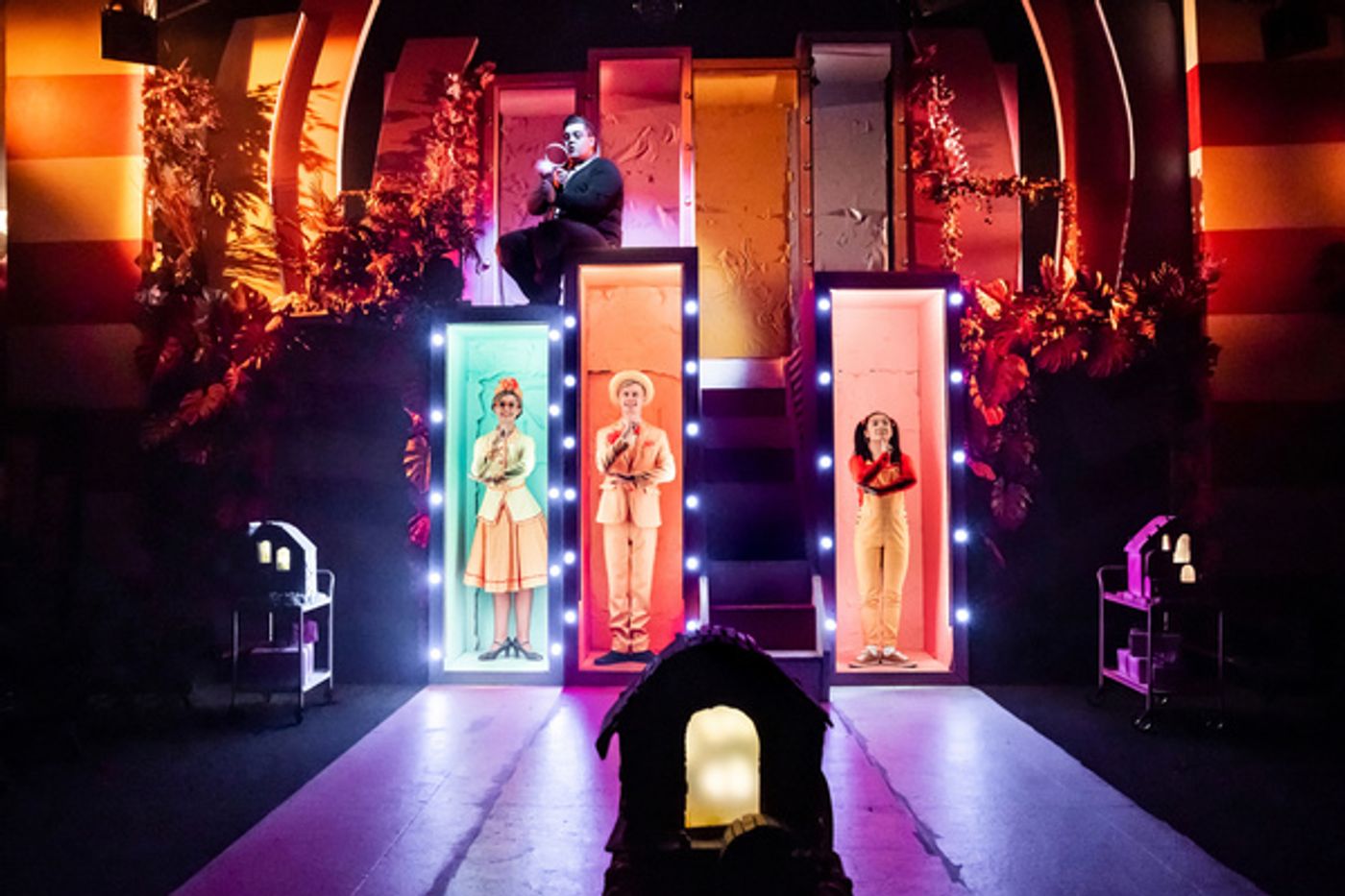 Photo Flash: First Look at Southwark Playhouse's SEUSSICAL THE MUSICAL  Image