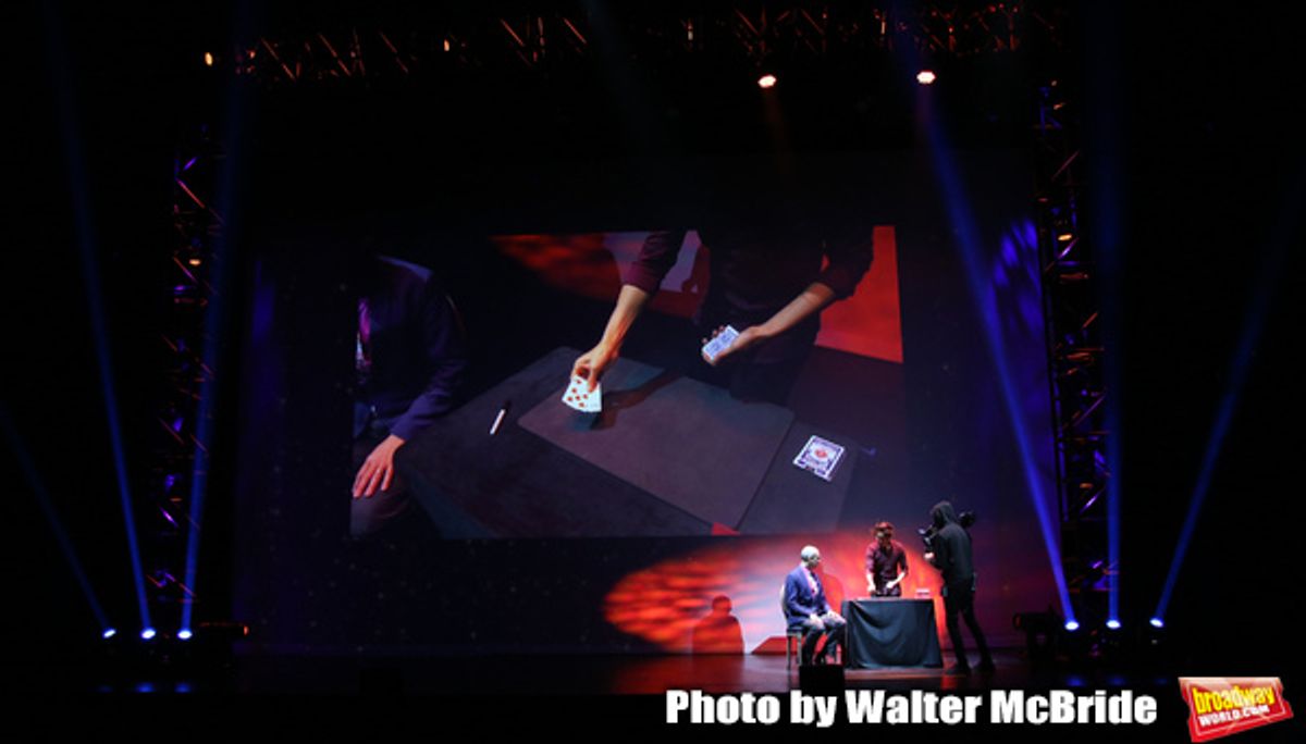 Journalist Richard Ridge with Shin Lim, 'The Manipulator' at 