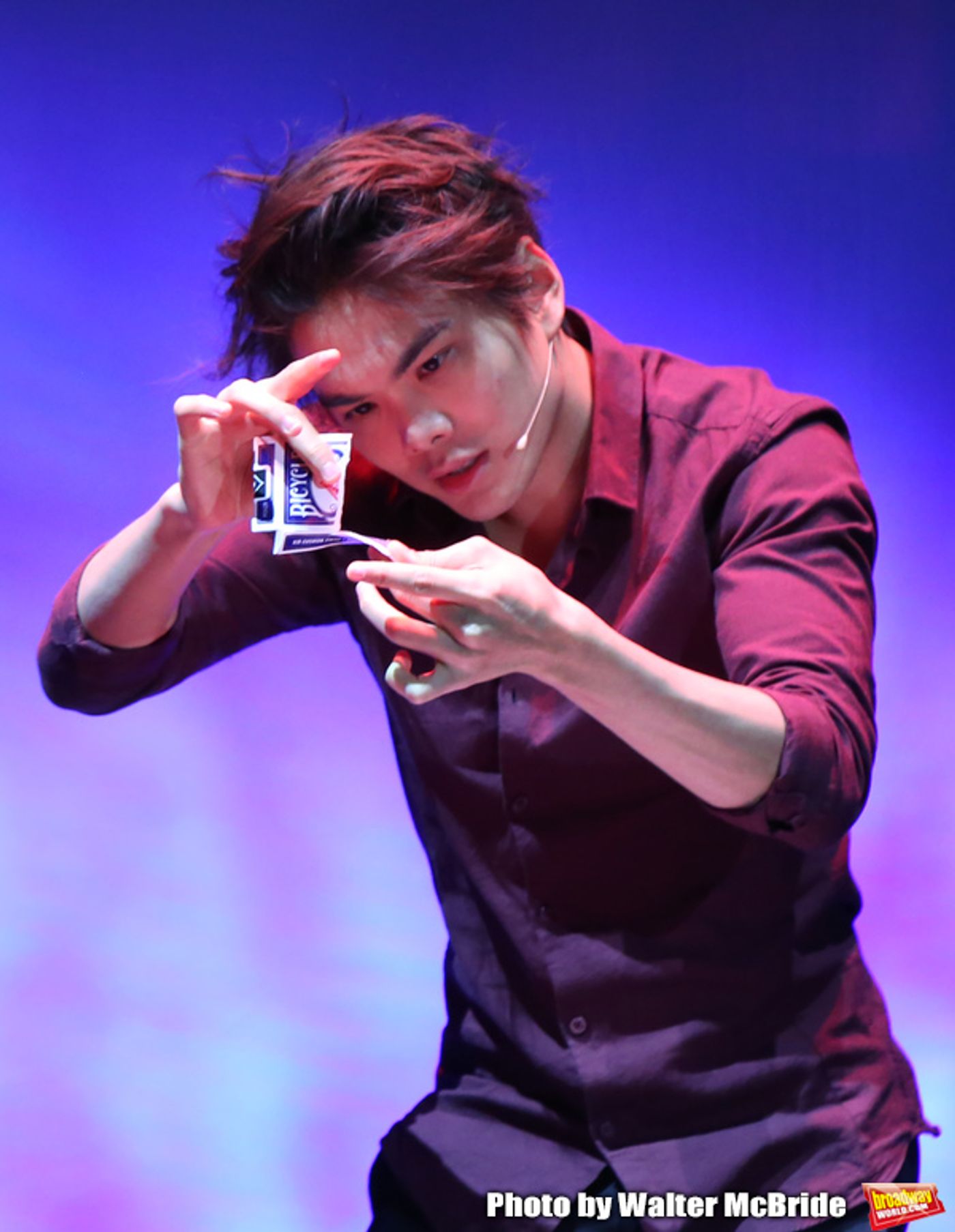 Photo Coverage: The Stars of THE ILLUSIONISTS - MAGIC OF THE HOLIDAYS Meet The Press!  Image