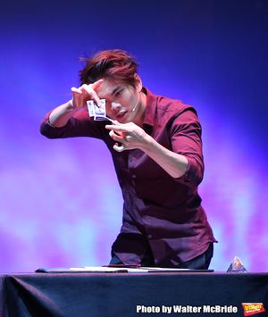 Shin Lim, "The Manipulator" @ BroadwayWorld Shin Lim, "The Manipulator" Photo