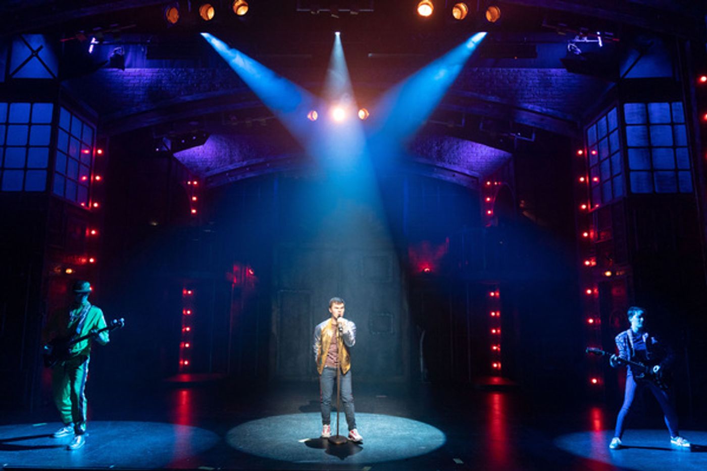 Photo Flash: First Look at Nuffield Southampton Theatres' BILLIONAIRE BOY  Image