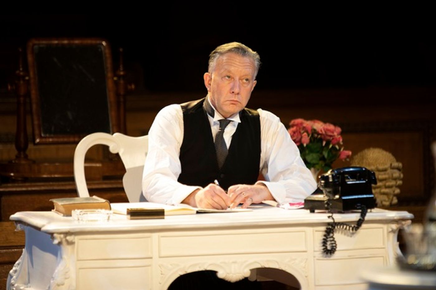 Photo Flash: First Look at the New Cast of WITNESS FOR THE PROSECUTION  Image