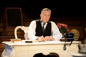 Jasper Britton @ BroadwayWorld Jasper Britton Photo