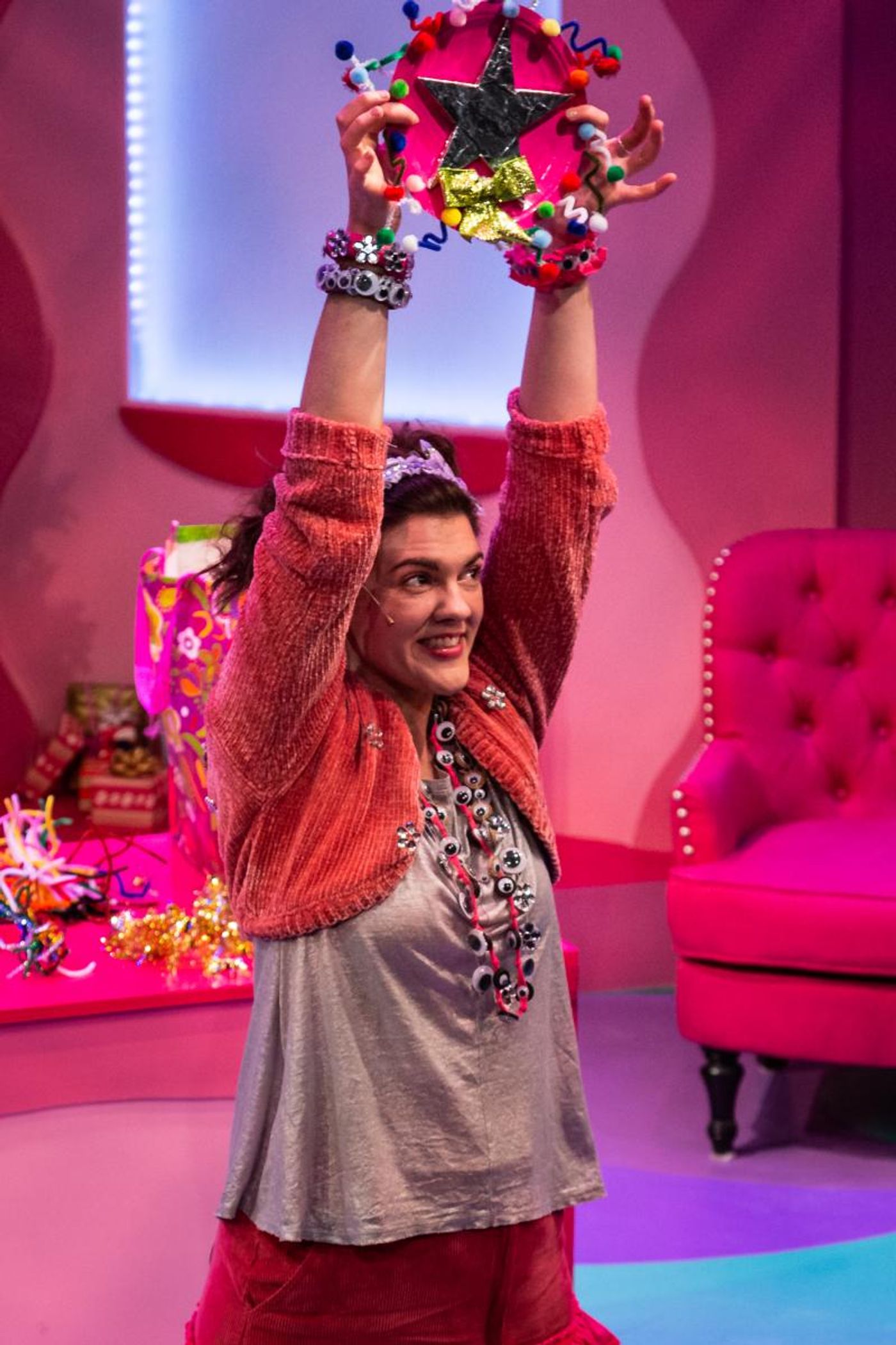 Review: FANCY NANCY: SPLENDIFEROUS CHRISTMAS at Adventure Theatre  Image