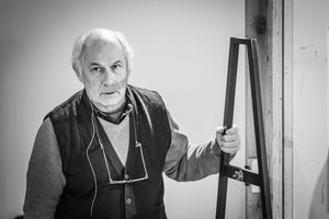 Nicholas Woodeson Photo