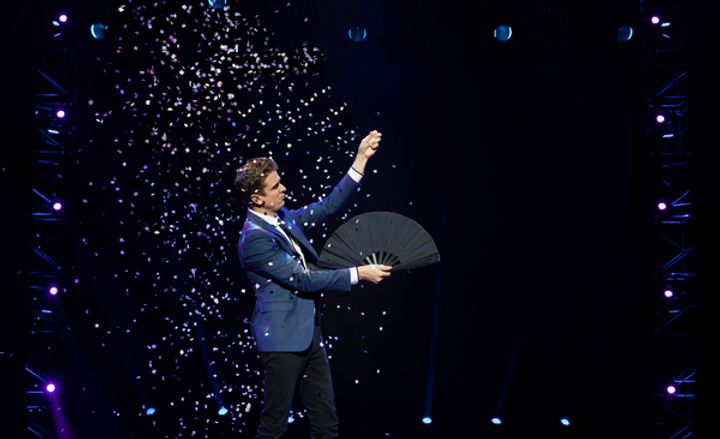 The Illusionists - Magic of the Holidays Production Photo