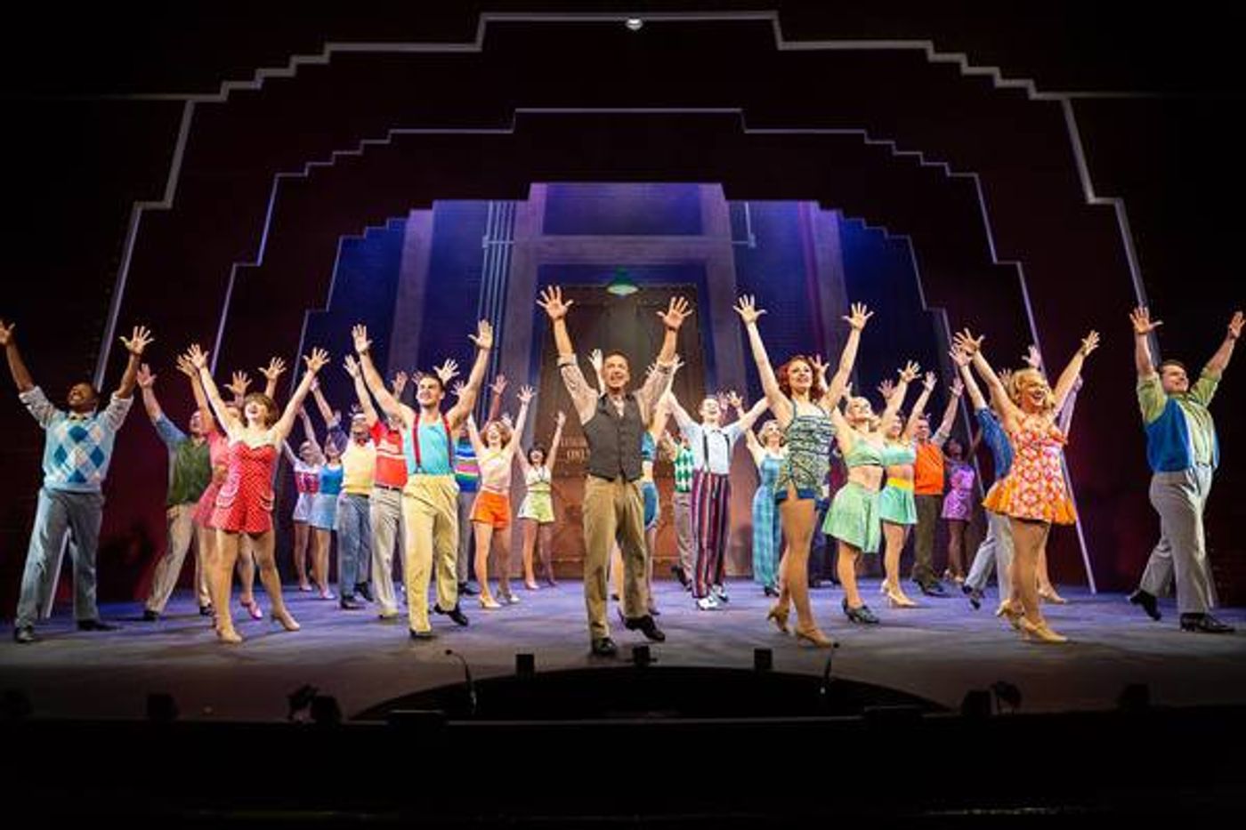 Photo Flash: Get A First Look At Fulton Theatre's 42ND STREET  Image