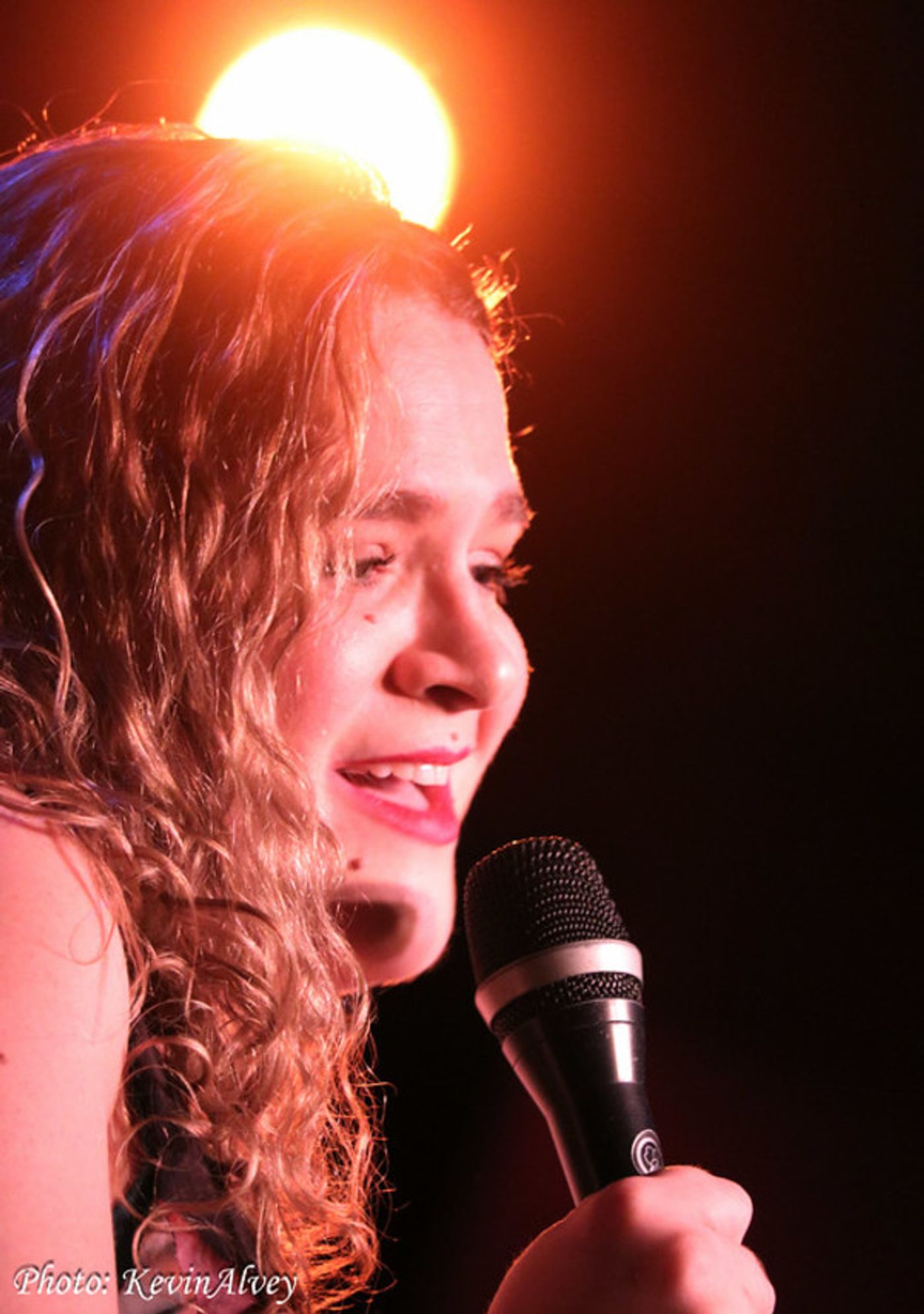 Photo Flash: Broadway at Birdland Concert Series Hosts HEAD OVER HEELS Star Bonnie Milligan  Image