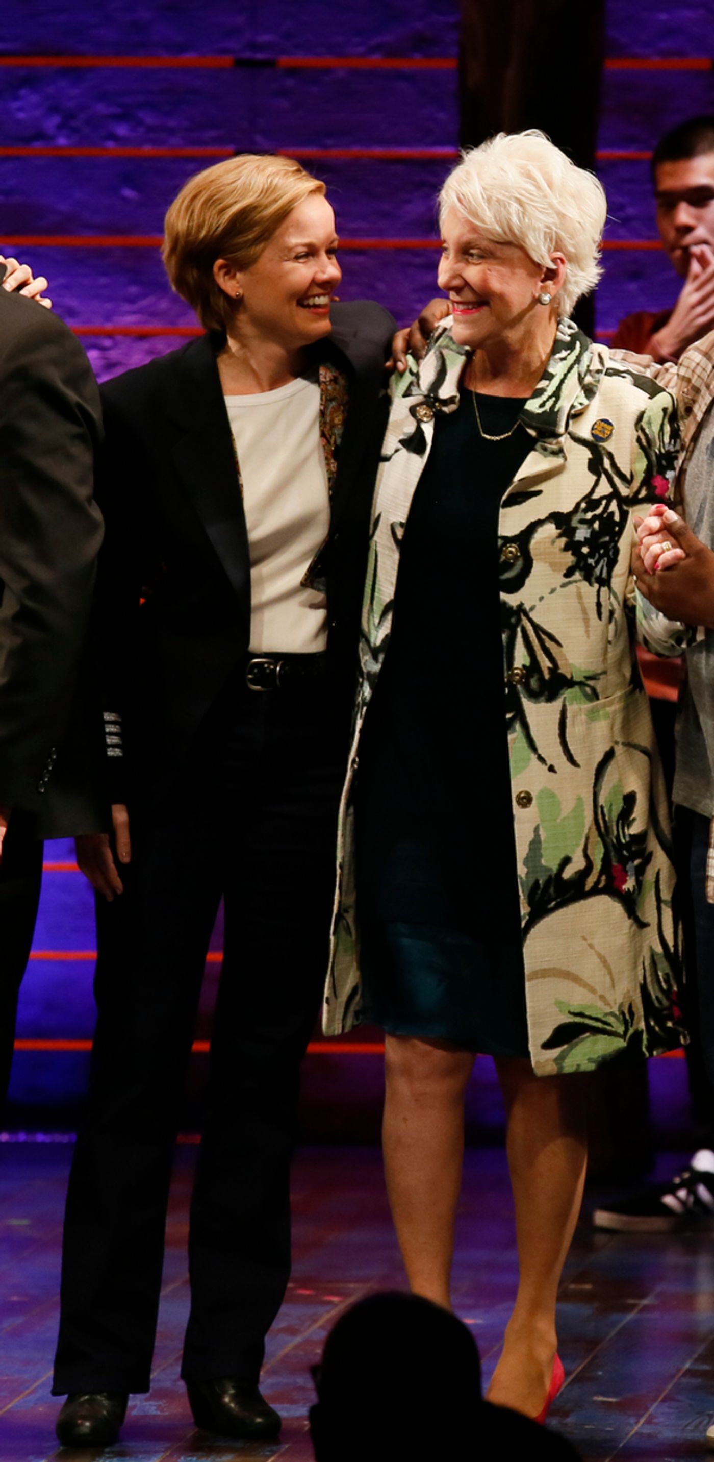 Photo Flash: COME FROM AWAY Celebrates Opening Night at the Ahmanson Theatre Photo Flash: COME FROM AWAY Celebrates Opening Night at the Ahmanson Theatre Image